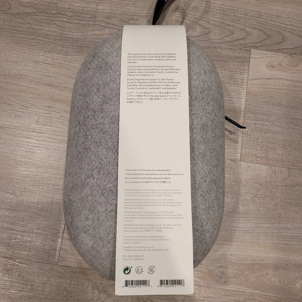 Oculus Quest 2 Gray Carrying Case